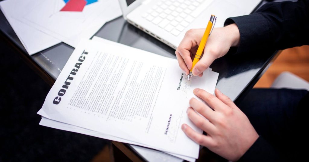 Contract Management Best Practices for Project Success